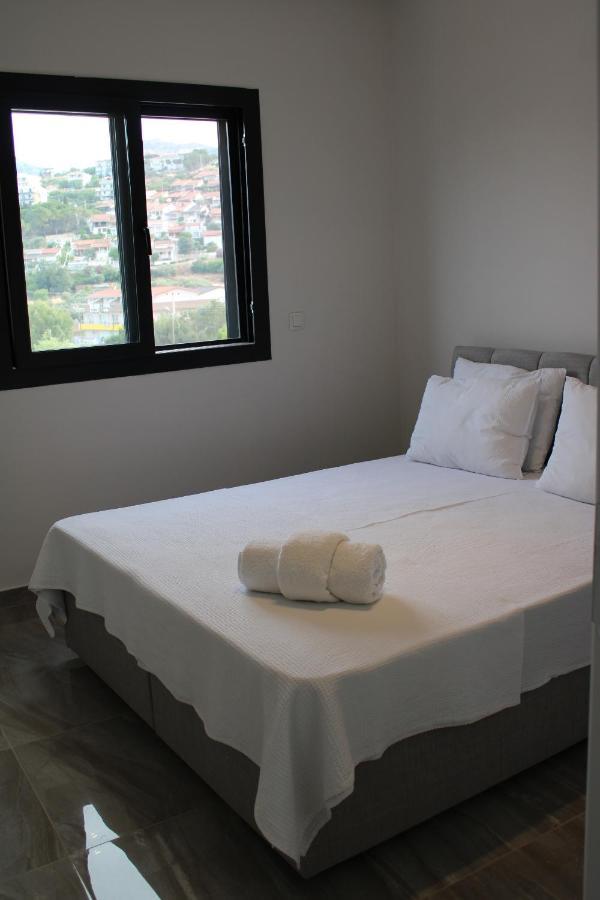 Aparthotel Capo Calaberno Aparts Karaburun  Exterior foto
